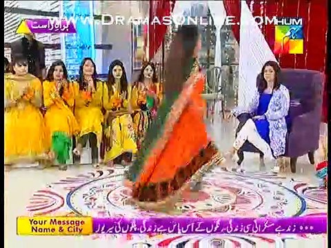 Sanam Jung K Live Morning Show Pe Larki Or Larko Ka Fahash Dance Hone Laga, Is This Right Now