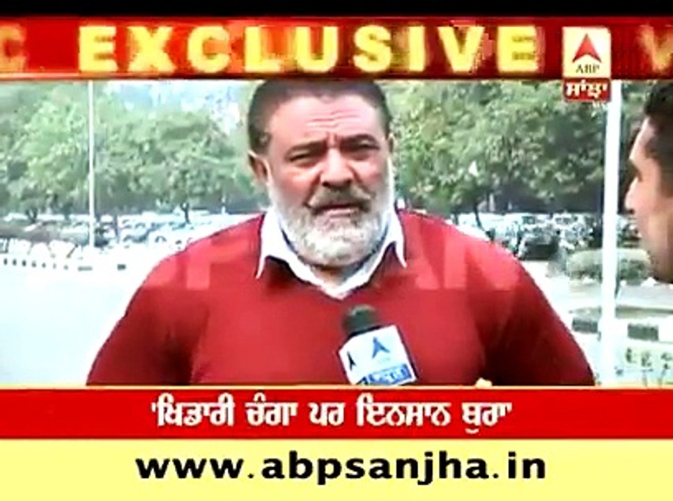 Yyvraj Singh's Father blames Dhoni for Yuvi's exit Latest