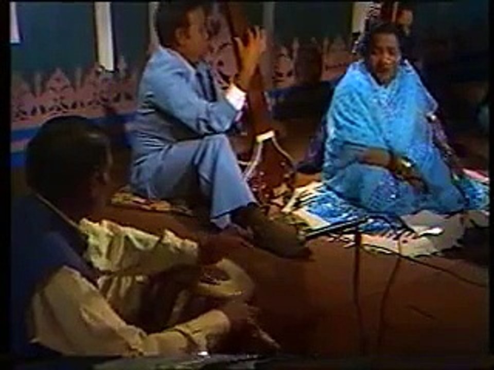 Roshan Ara Begum - old interview 1 of 2