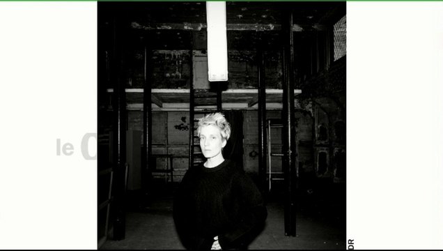 Pop & Co : Ses chansons, Jeanne Added les attrape par le colbac