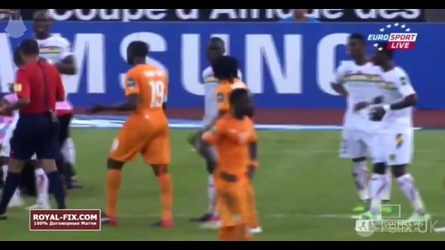 5 Crazy Red Cards 2015 , Fights,Hit in football 2015 , HD