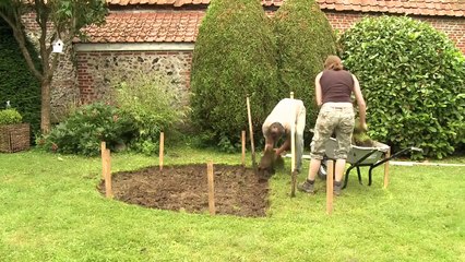 Comment construire un bassin de jardin en une journée!