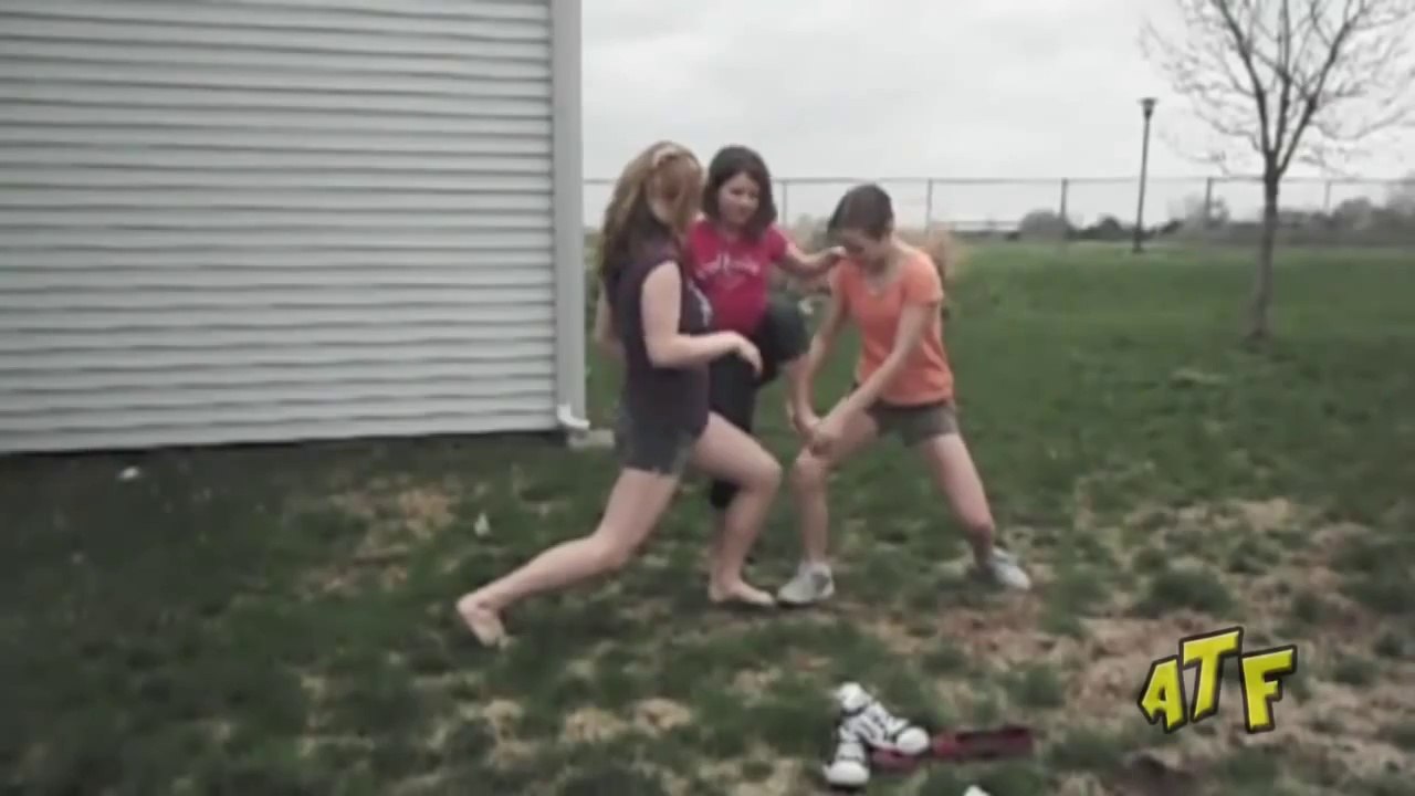 Cheerleading Fail Compilation! (HD)