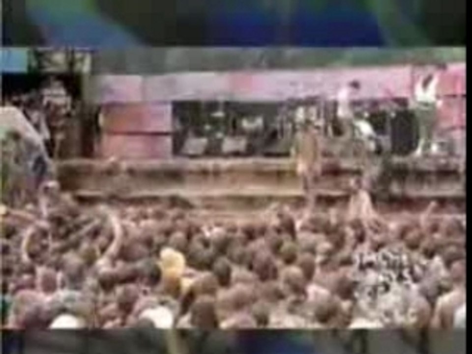 Green Day "Mudfight"
