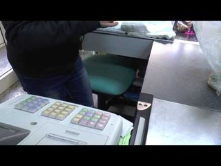 Marigliano (NA) - Regala panino a disabile senza scontrino: multato salumiere (18.02.15)