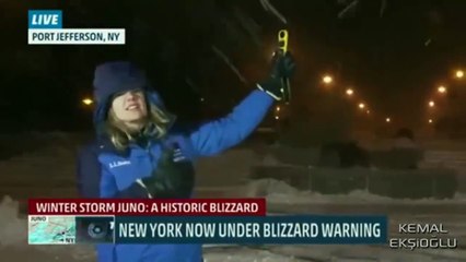 Kar Küreme Aracıyla Canlı Yayını Trolleyen Adam