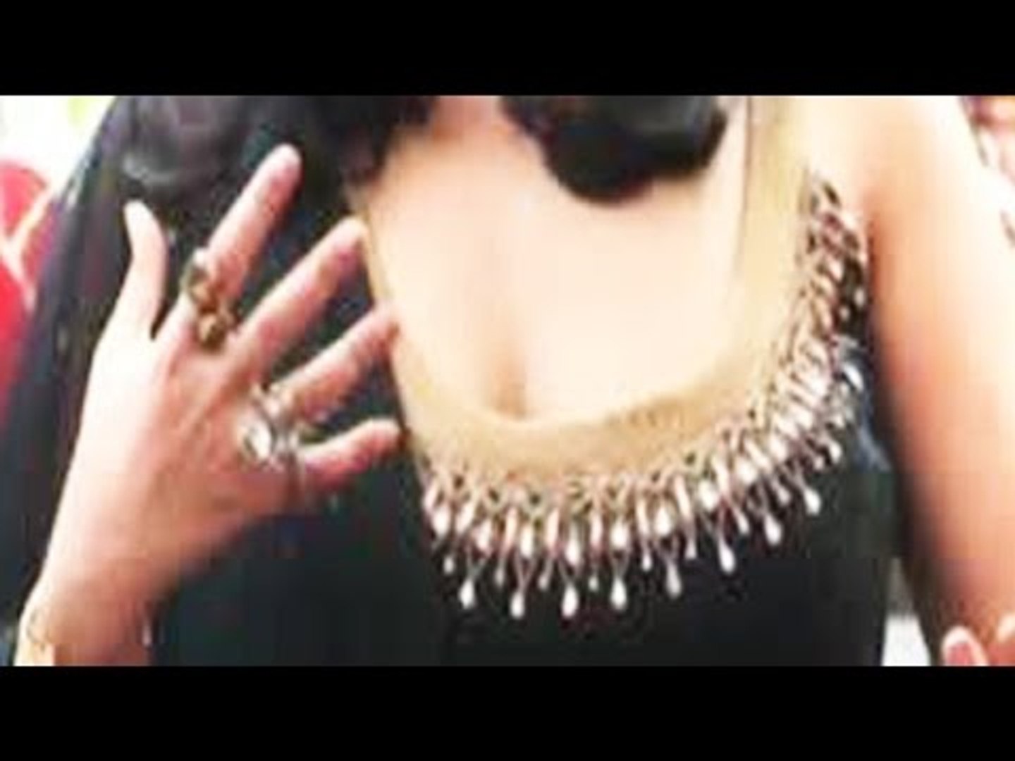 Ekta kapoor nipples