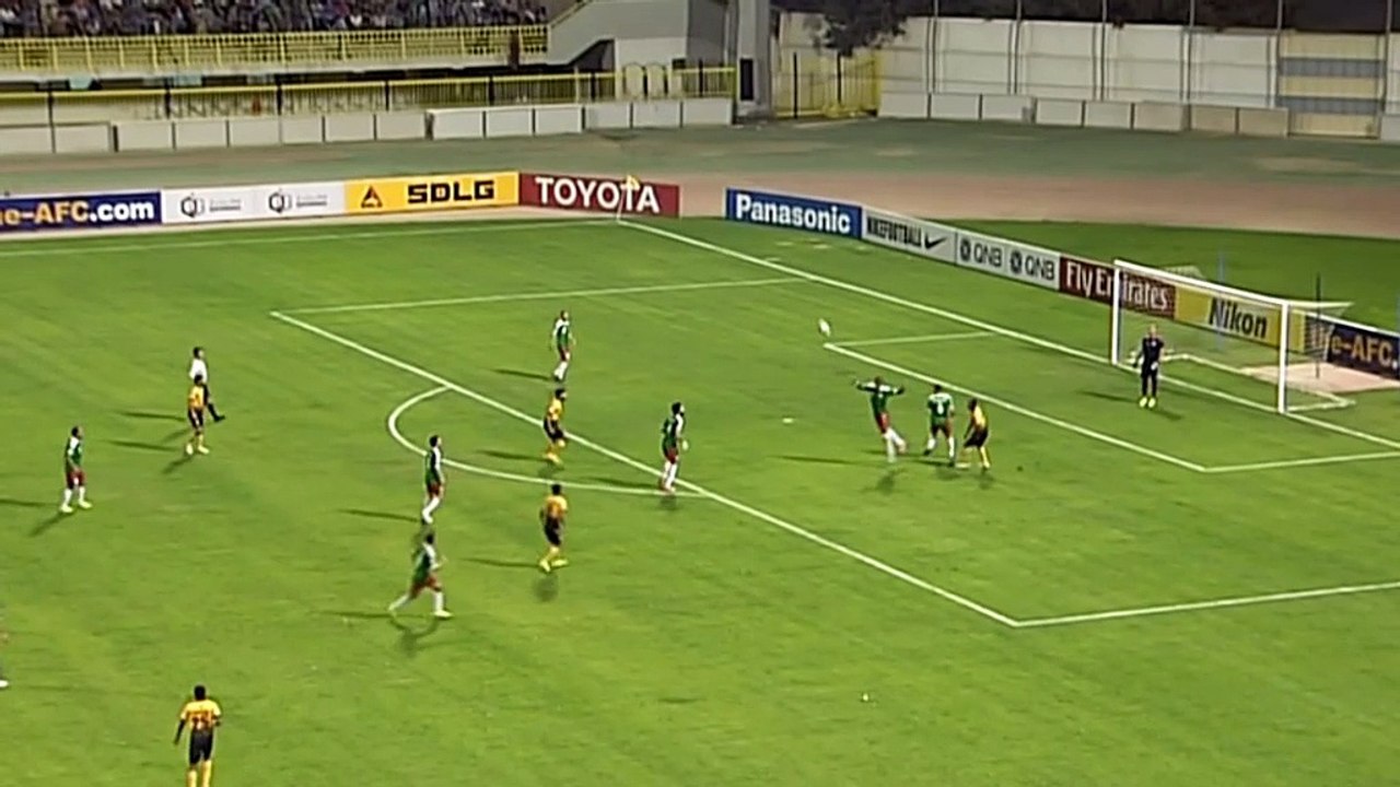 AFC Cup: Torwart-Pech nach Pfosten-Glück