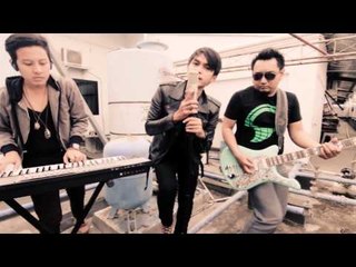 KASHMIR  - VIVA LA VIDA (Cover Music Version)