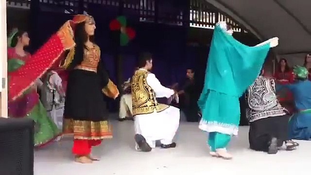 Afghan Girls & Boy,s Very Nice Attan in Canada 2011 -