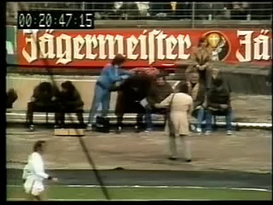 Hannover 96 v Bayern (1973-74)