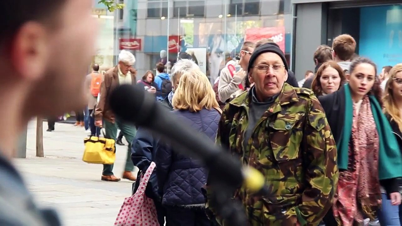 documentary practice1(street singer) Tan ZOU