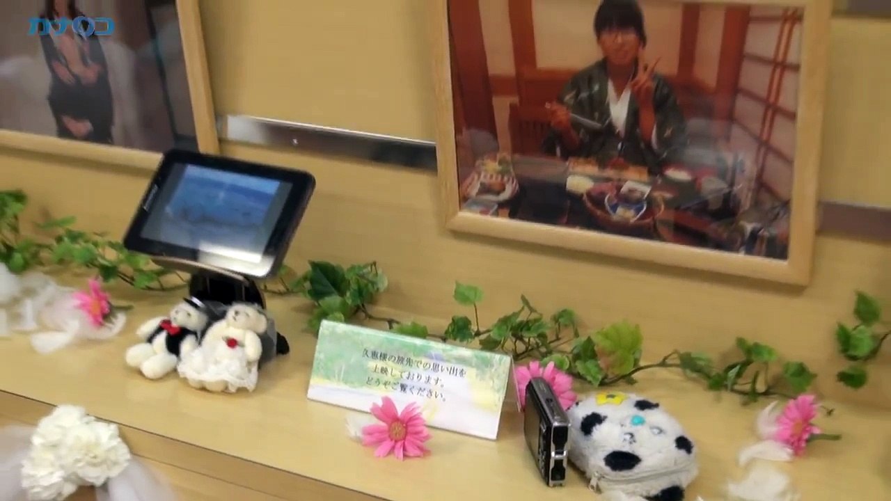 祭壇にウエディングドレス、式目前で亡くなった花嫁の告別式（模擬）/神奈川新聞（カナロコ）