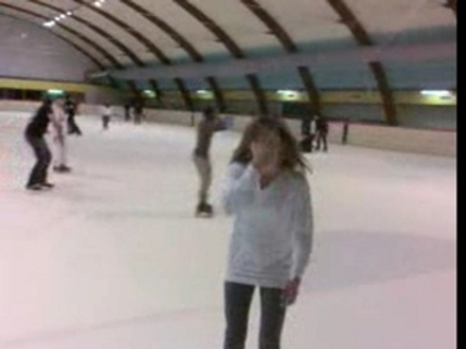 Bouboune à la patinoire :p