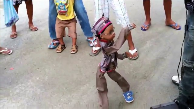 El Serrucho, Muñeco bailando Champeta.