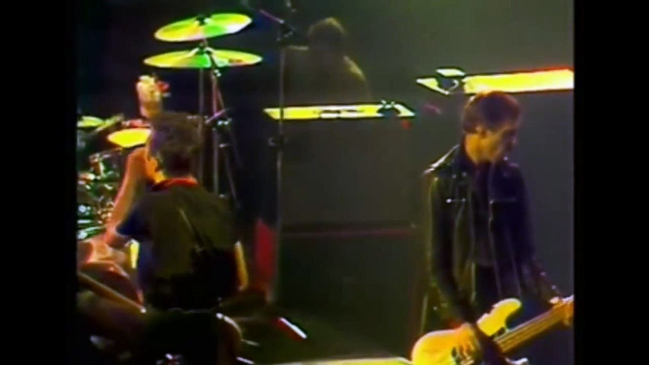 THE CLASH -London Calling (live)