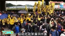 Police battle HK protesters targeting Chinese tourists for their bad manners and bad habits
