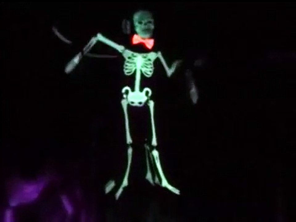 Spooky Scary Skeletons