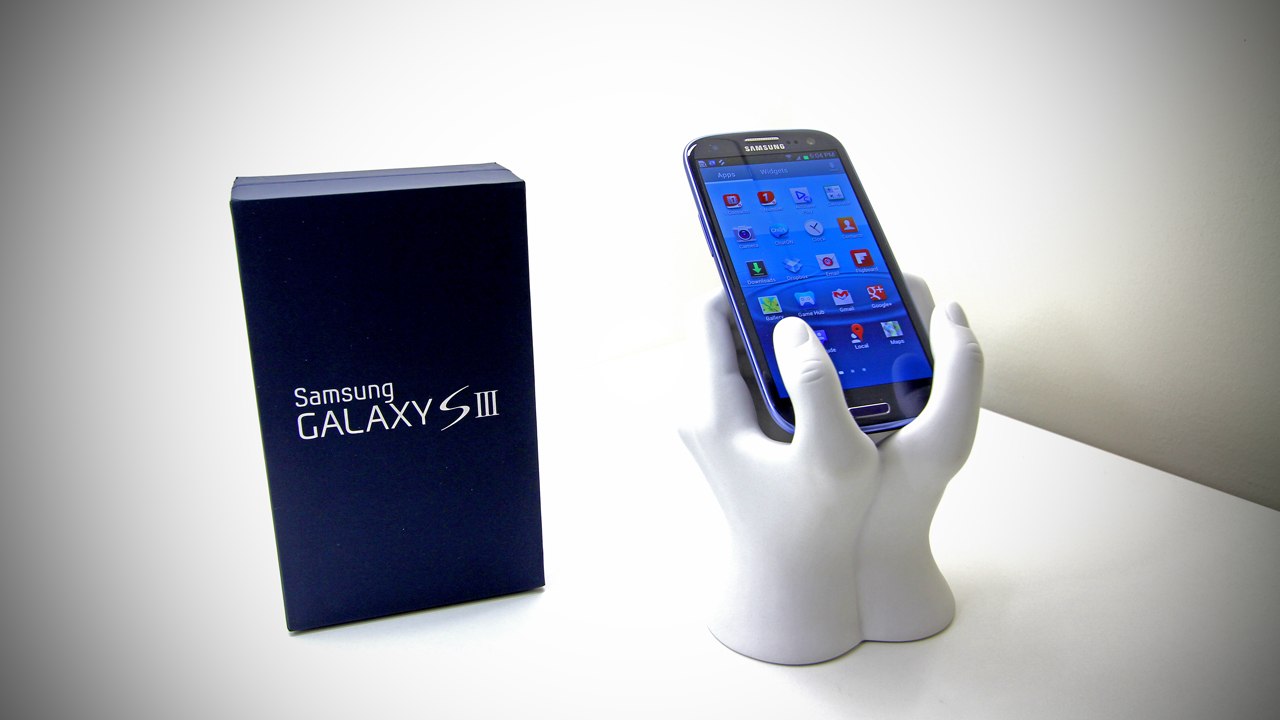 Samsung Galaxy S III Unboxing & Overview (Galaxy S3 Pebble Blue)