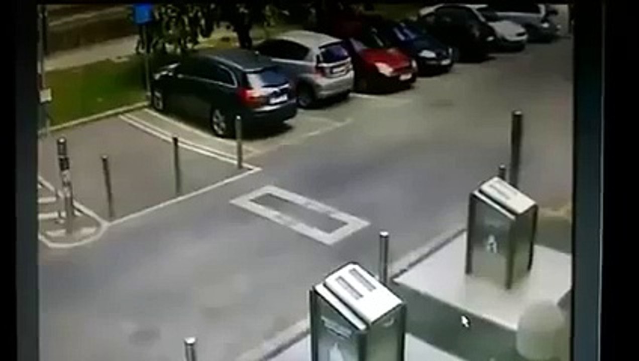 Wait... wait... NOW!
