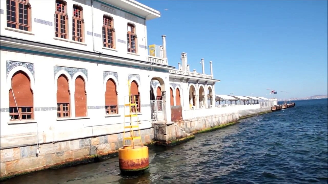 ISTANBUL TOUR   BUYUKADA  1    ISKELE