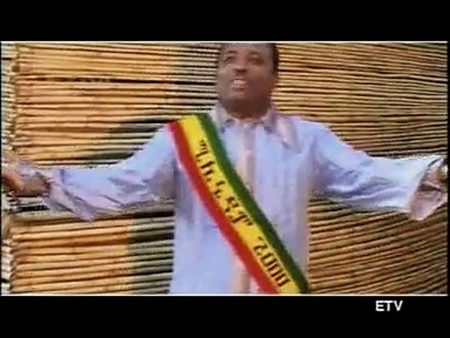 ⁣Brehanu Lafonten & madingo performing in ethiopiam mellinum