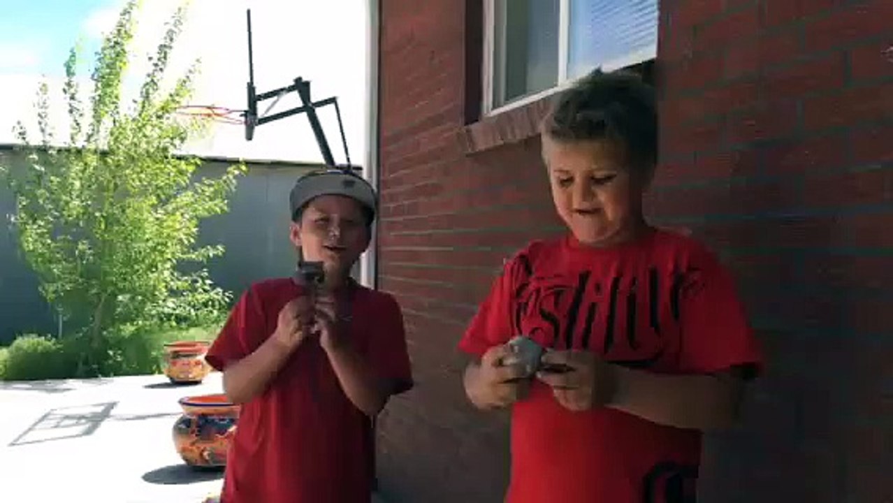 Dee Dee& Drakes videos