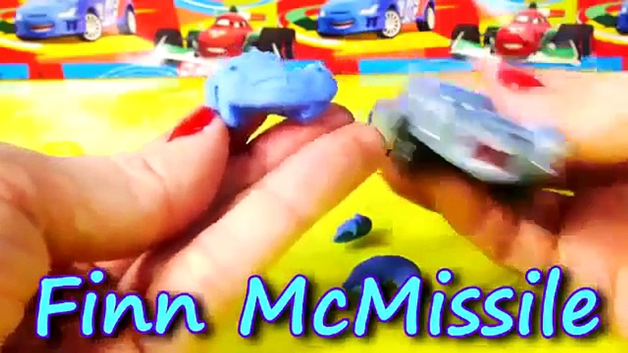 PlayDoh Cars 2 Mold and Go Speedway Playset Disney Pixar Epic Review