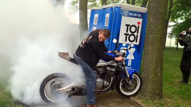 Régis fait un burn qui tourne mal...