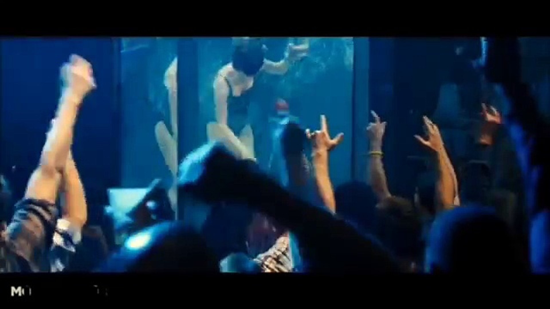Now You See Me Piranha tank Isla Fisher Vid o Dailymotion