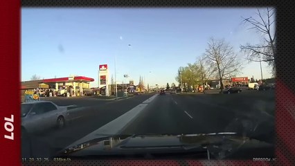 Zapping : Jurassic Park World et Mercedes !