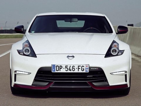 Essai Nissan 370Z Nismo par Sport Auto