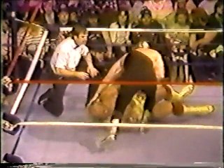 2-10-84 Hogan vs. Masked Superstar
