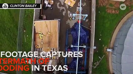 Video herunterladen: Drone Footage Captures Aftermath of Texas Flooding