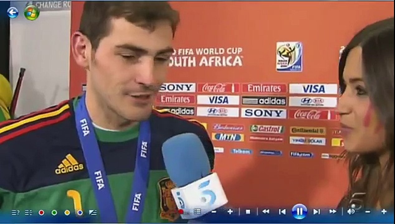 Spain Football Captain Casillas kiss a reporter