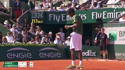 Un smash rageur de Gaël Monfils pour revenir dans le coup