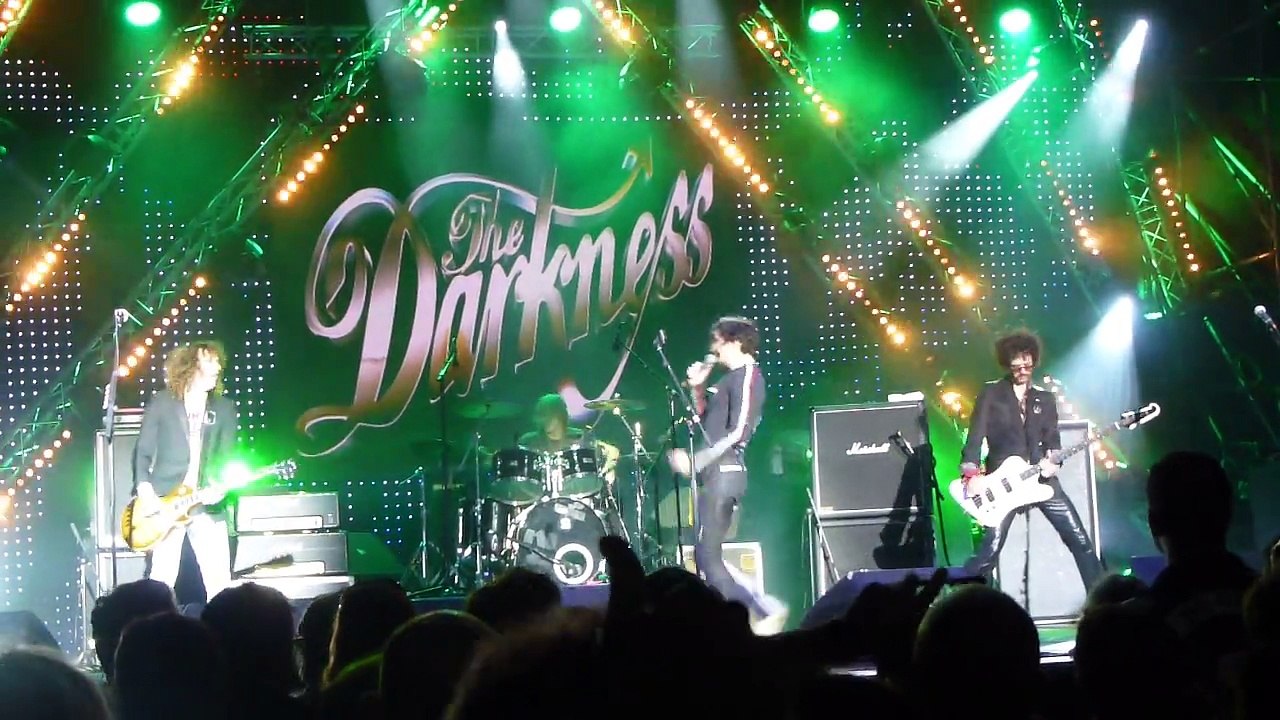 The Darkness live Grimaud 2015 "Real life"