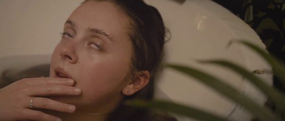 THE DIARY OF A TEENAGE GIRL - || Official Trailer #1 || -2015 - Full HD - Entertainment CIty