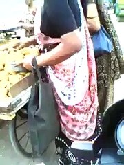 Anti kia kr rahi hai .fuuny indian video may 2015