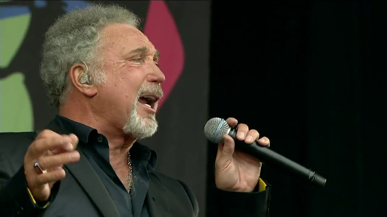 Tom Jones - (Live at Glastonbury 2009)