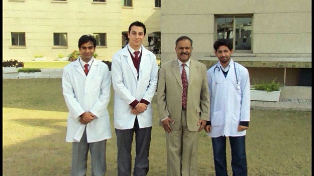 EXAMINATION OF ULCER