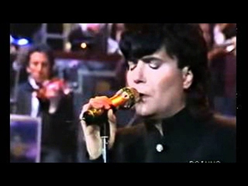 Renato Zero "Spalle al muro" Sanremo (1991)