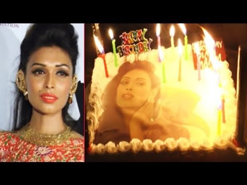 Sexy Pia Grace Celebrating Her Birthday With Friend & Family