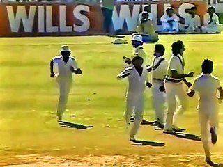 Amazing Chitrol of Indian Team By Imran Khan's Bowling in 1982, A Rare Video