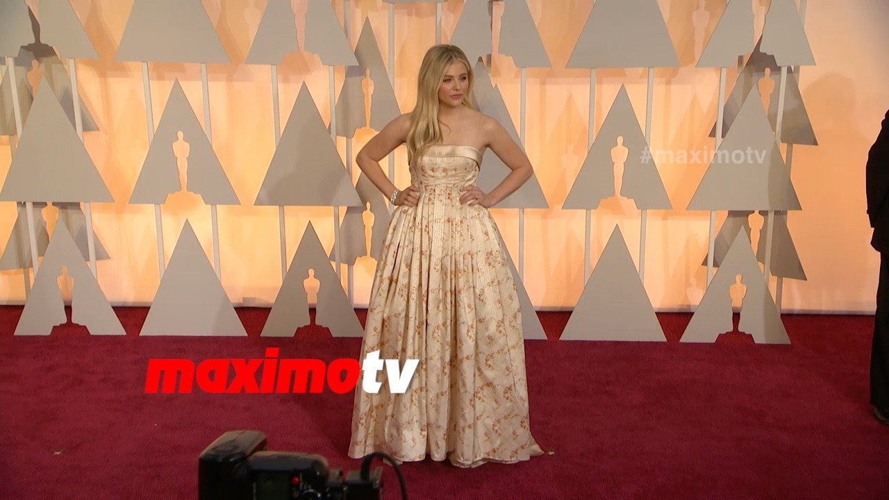 Chloe Grace Moretz | Oscars 2015 | Fashion Arrivals