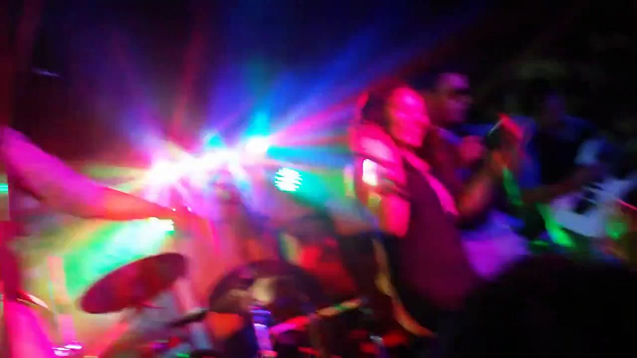 Virus de Amor - Mírame a la cara - EN VIVO (2015) OFICIAL