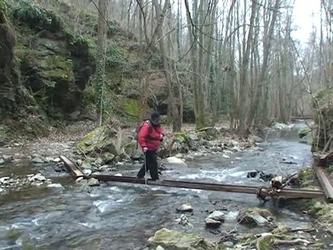 Gorges du Couzon -Châteauneuf 42800 - Parc Naturel du Pilat