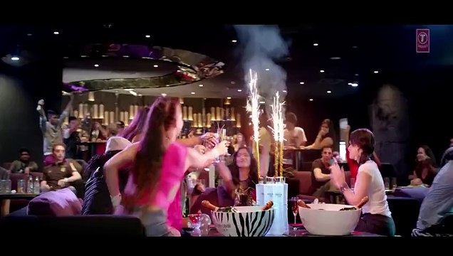 Birthday Bash HD Video Song Teaser - Yo Yo Honey Singh - Dilliwaali Zaalim Girlfriend [2015]