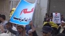 Başkent Sana'da Yüzlerce Kişi Husileri Protesto Etti
