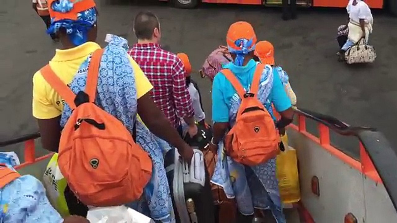 vlog _473 - Welcome to Luanda, Angola